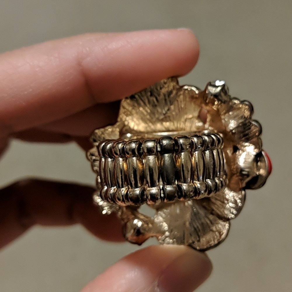 Butterfly and Ladybug Ring - Picture 5 of 6